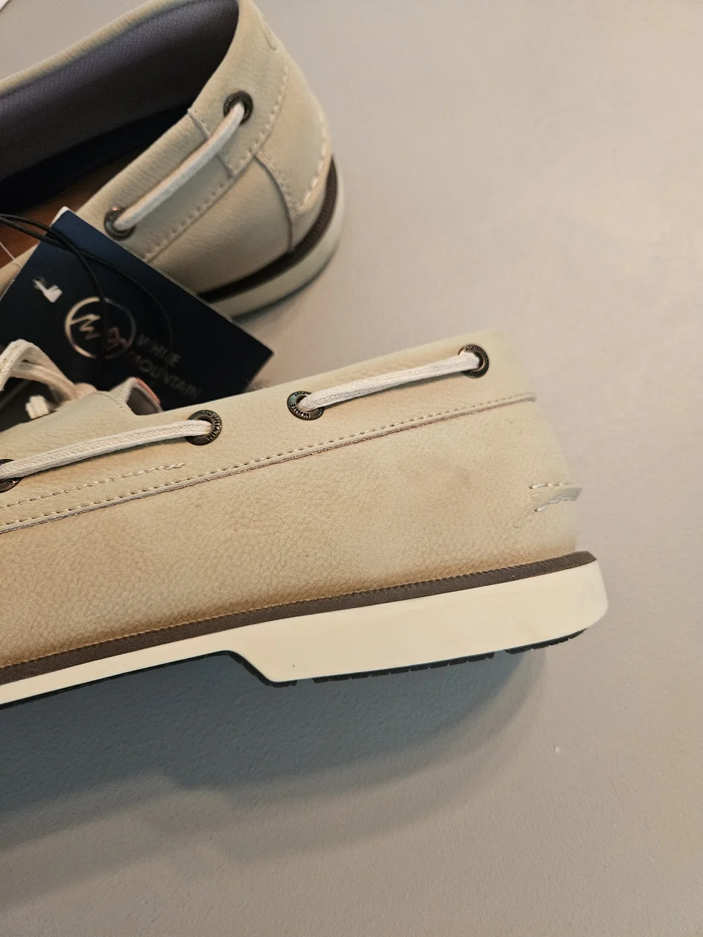 Men's Casual Real Leather Lace-Up Boat Shoes in Beige